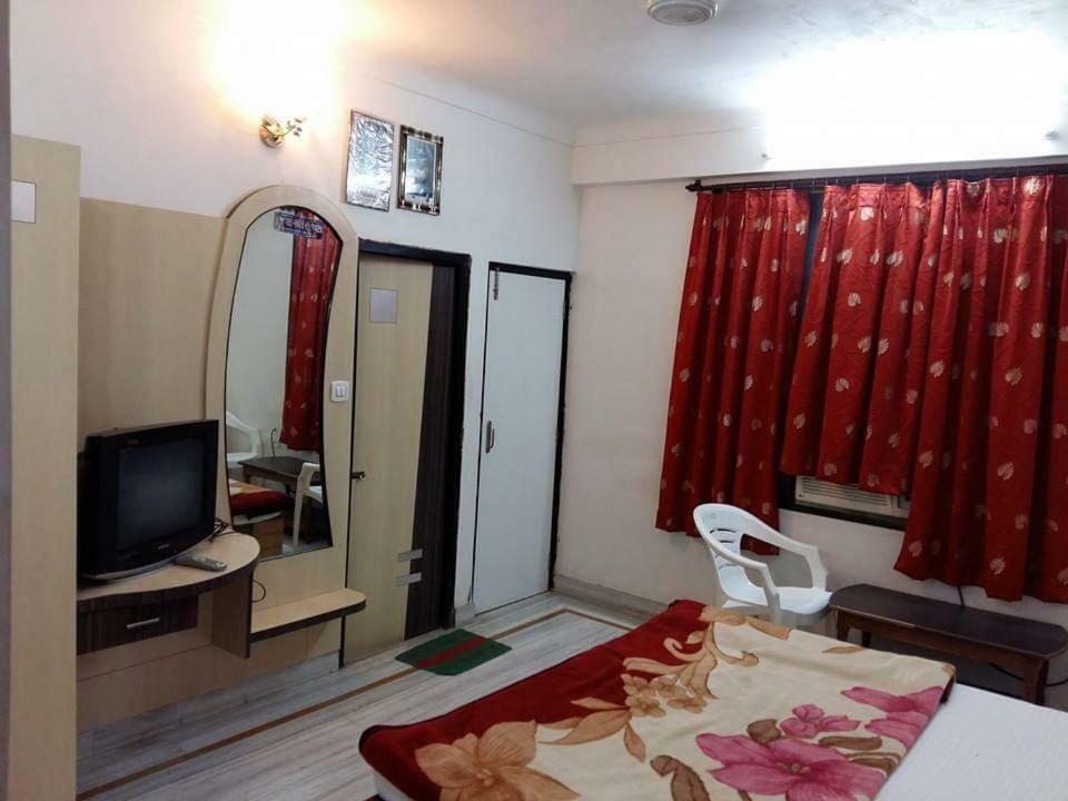 Hotel Shreeji Sharan Натхдвара Экстерьер фото